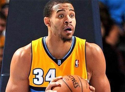 nba谁最搞笑_史蒂芬森搞笑瞬间_NBA搞笑球星