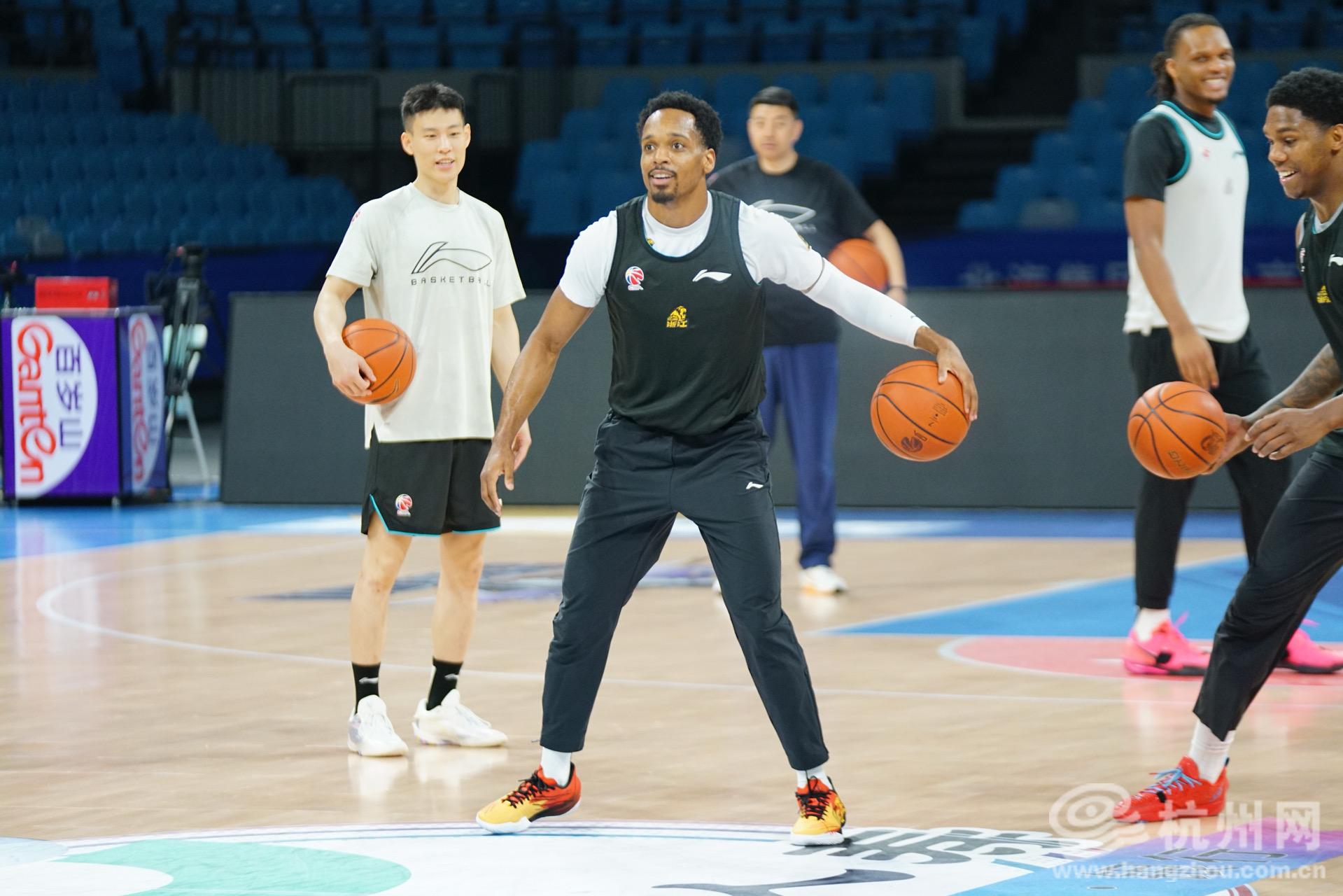 CBA总决赛 浙江广厦男篮 北京男篮 逆转胜利_cba浙江广厦赛程