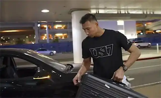 cba球员豪车_CBA球员跑车品牌_CBA球星豪车