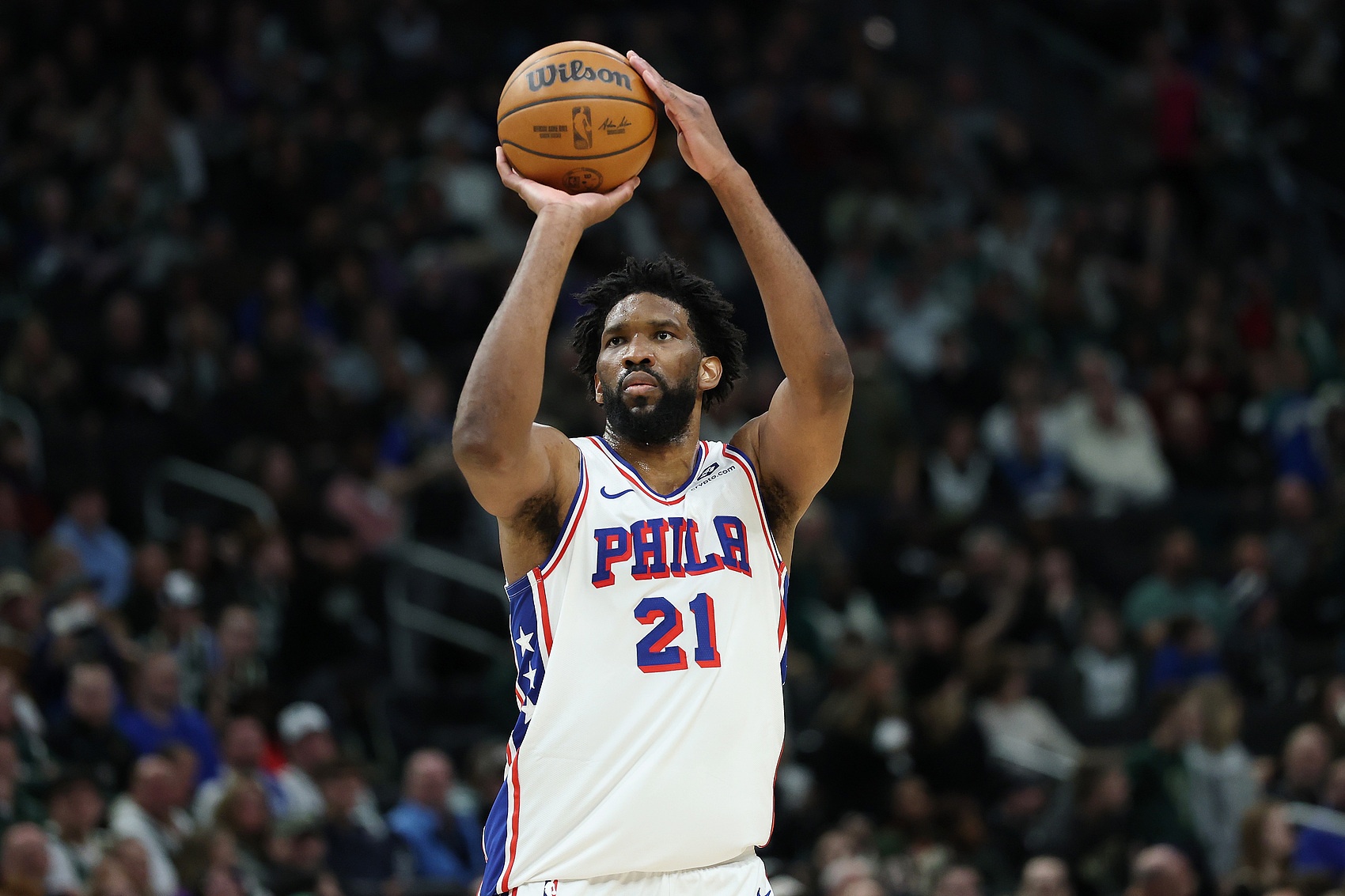 nba球星工资排行榜_NBA球员薪资排行_NBA各国球员收入统计