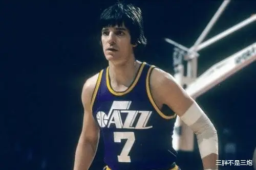 NBA黑人球员历史_黑人篮球运动员优势_nba白人球星
