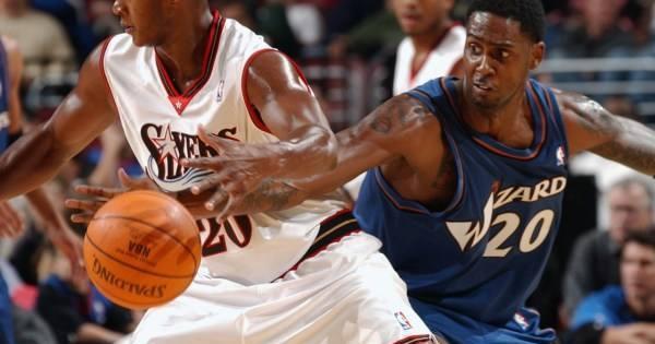NBA 休赛期盘点历史五大抢断高手拉里休斯上榜