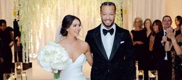 唠唠东部当家球星媳妇字母哥贤妻低调布伦森媳妇能挣钱