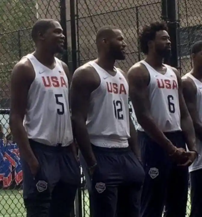 NBA球员身高骤增对职业生涯的影响_nba的人怎么长高的_杜兰特身高增长对得分能力的影响