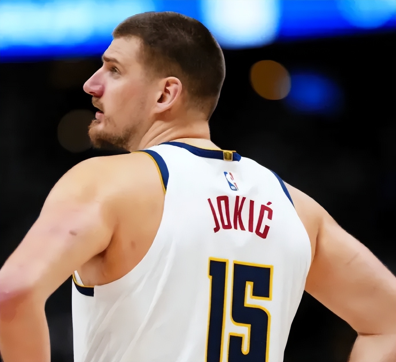 nba传统中锋_NBA自由球员市场开启_中锋球员市场行情