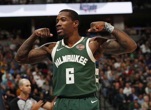 NBA小个子球员身高优势_矮个子球员扣篮技巧_nba最低身高扣篮