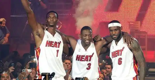 热火三巨头 首个赛季 坠落_nba热火三巨头