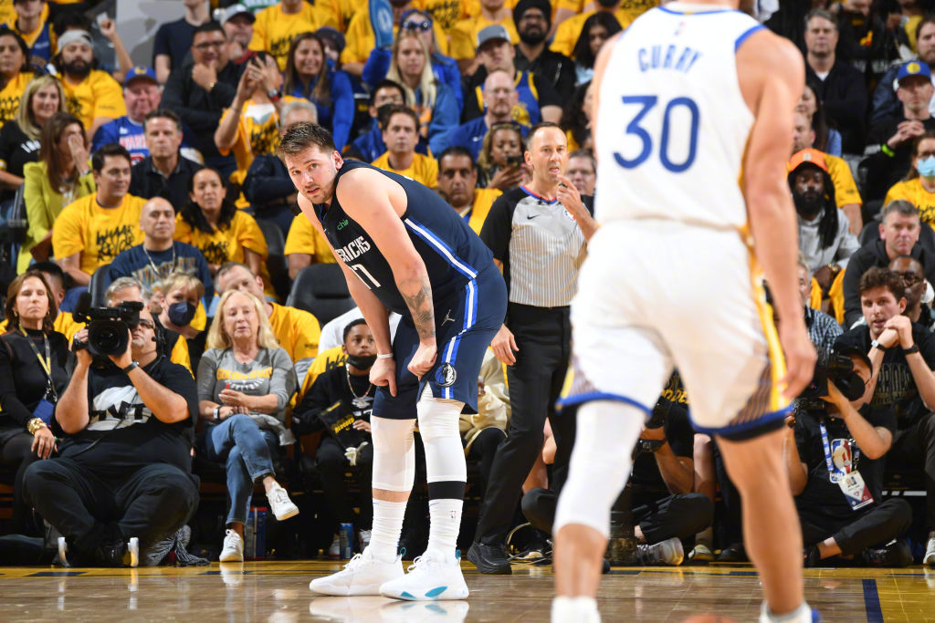 nba小球是什么意思_NBA小球时代 关键时刻减少 观赏性下降