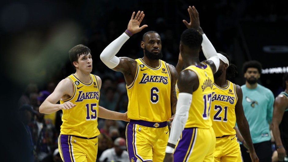 2022-2023赛季NBA常规赛湖人客场击败黄蜂全场录像及球员数据回顾