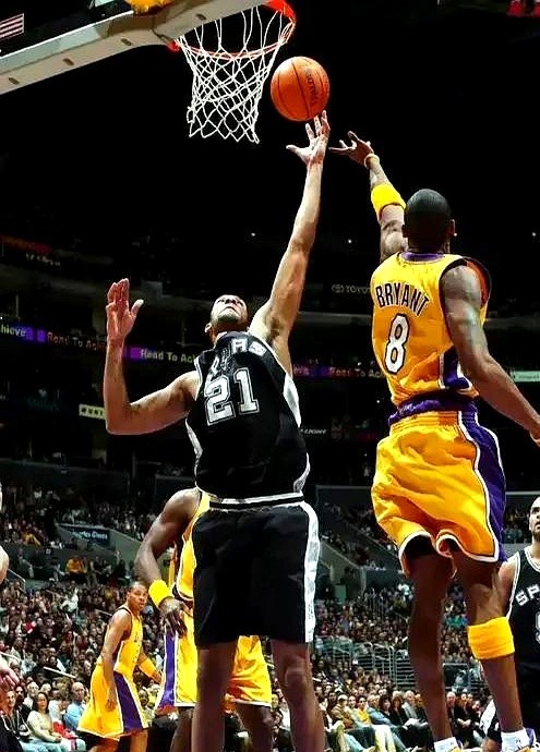 邓肯数据对比_科比历史地位_邓肯nba历史地位