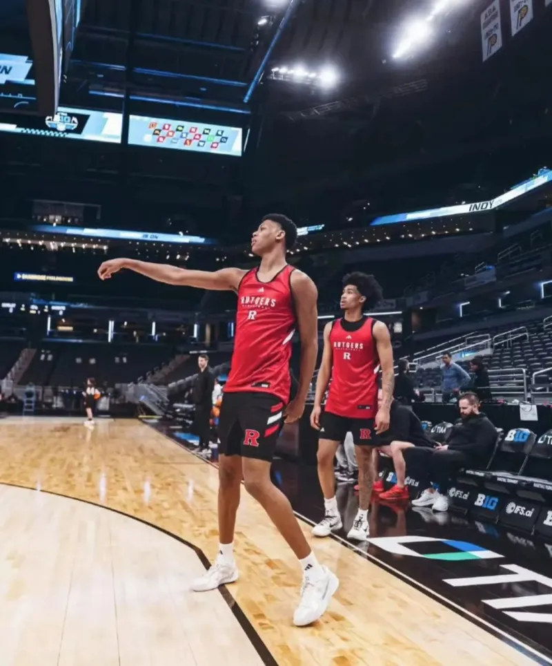 nba模拟选秀_2025年模拟选秀_民间模拟选秀参与人员
