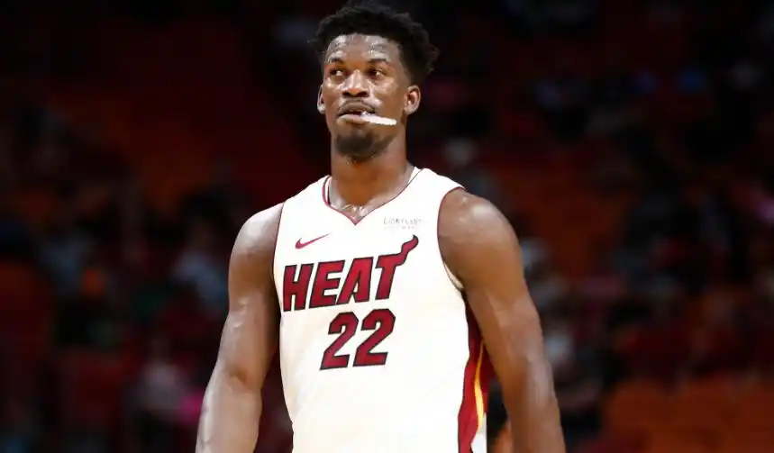 福布斯NBA球员收入榜_nba年薪最高的是谁_:NBA球员收入排名