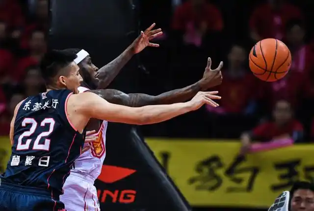 深圳马可波罗CBA比赛 2018-2019赛季 广东东莞银行球员表现_cba广东东莞银行主场