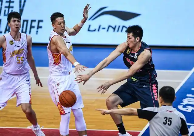 深圳马可波罗CBA比赛 2018-2019赛季 广东东莞银行球员表现_cba广东东莞银行主场
