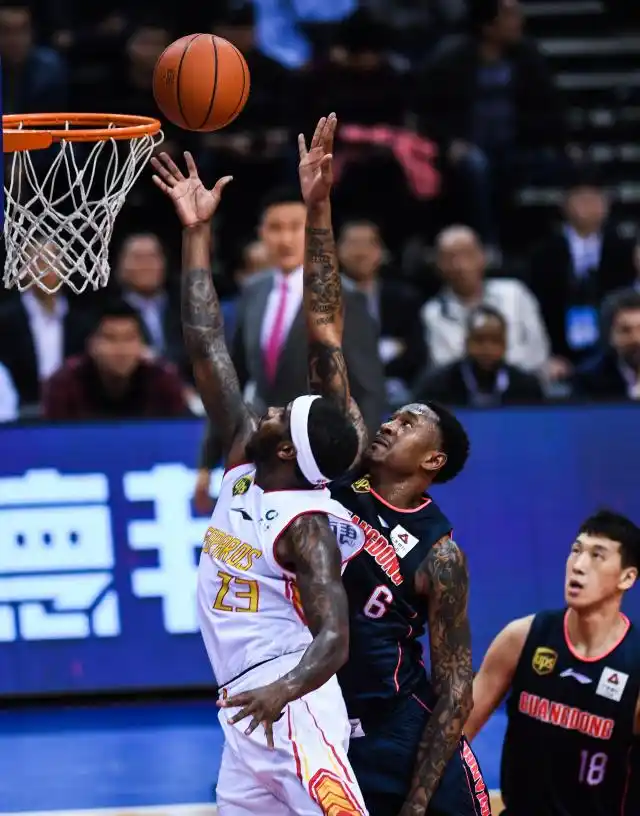 cba广东东莞银行主场_深圳马可波罗CBA比赛 2018-2019赛季 广东东莞银行球员表现