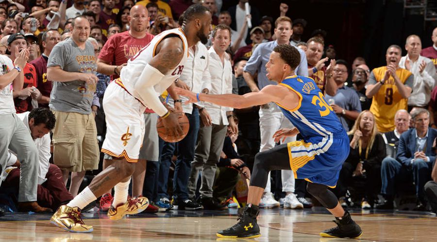 关注篮球战术分析_在nba现场看球_喜欢NBA球星的人