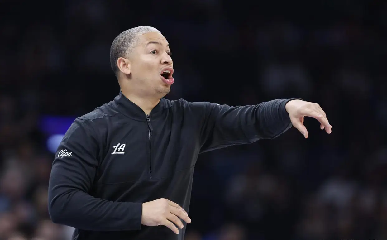 洛杉矶快船队近期战绩分析_NBA常规赛快船马刺比赛结果_nba马刺对快船