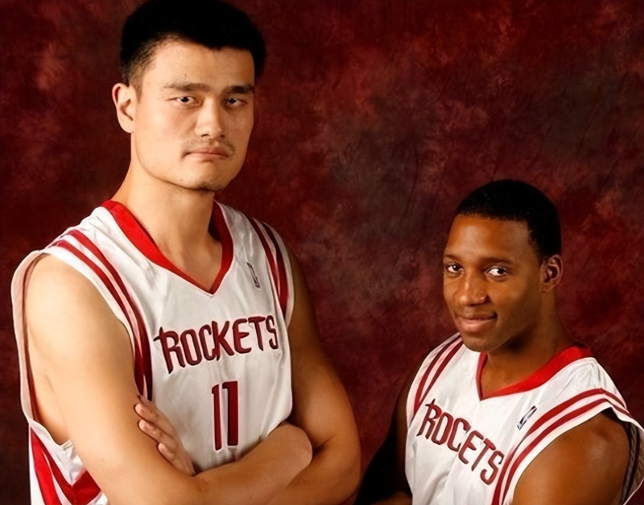 姚明 退役 生涯_姚明 NBA 成名战_姚明nba学校