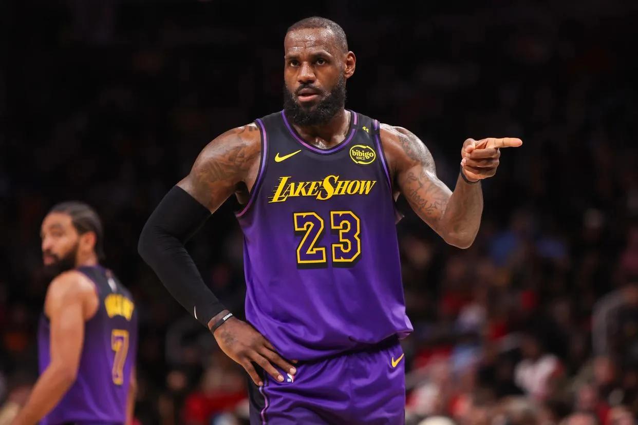 NBA湖人雷霆比赛直播_NBA东契奇vs詹姆斯比赛分析_nba雷霆vs湖人季后赛