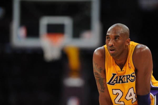 科比nba合同_科比湖人续约合同_科比两年4850万美元合同
