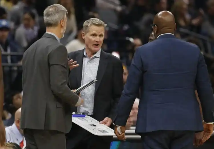 nba战术体系_:NBA主教练职责_NBA主教练战术体系