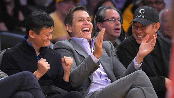 NBA球馆包厢门票价格_NBA场边观众席座位费用_nba座位
