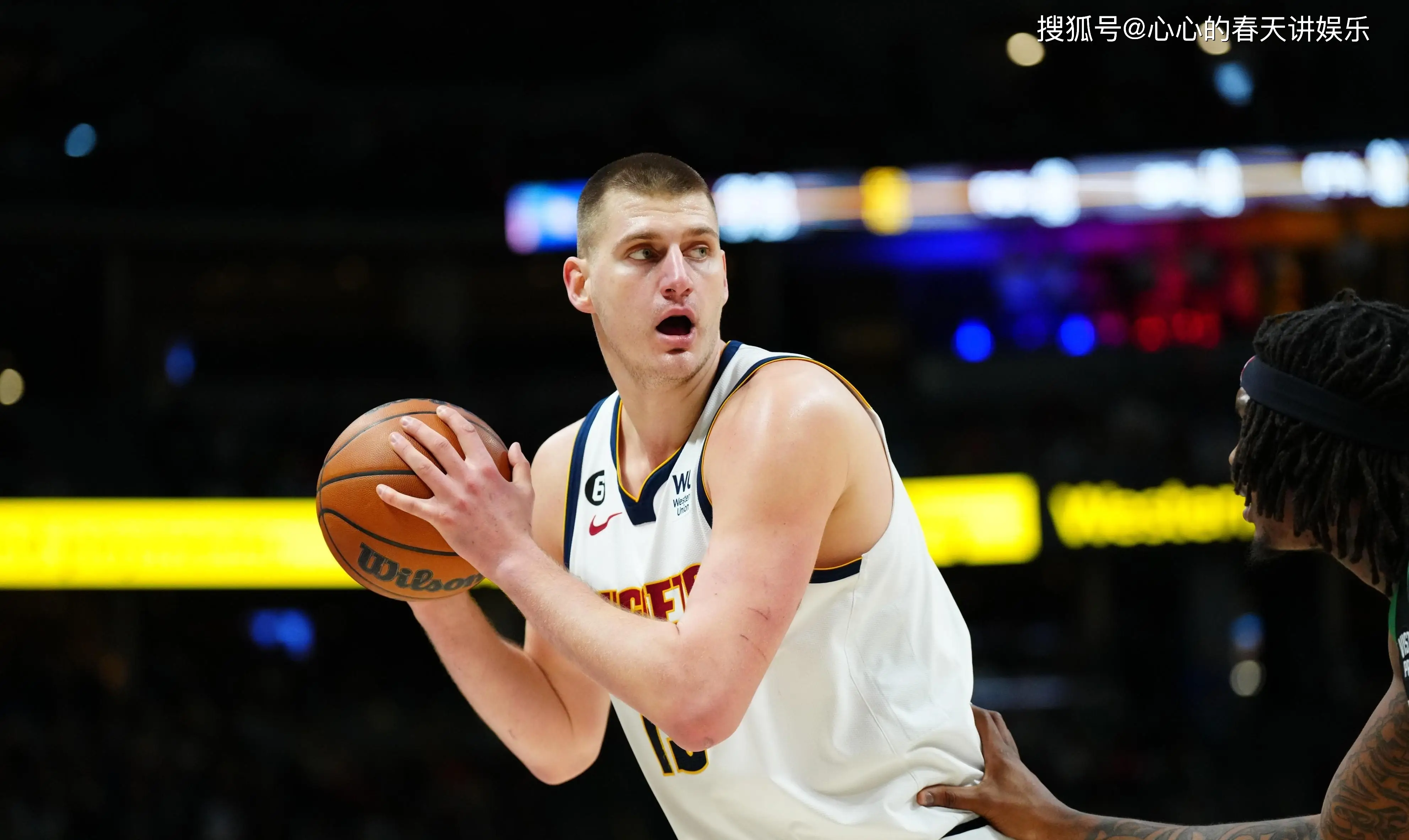 nba球星的年薪_2024年NBA薪资最高的球员_2024年NBA最高薪球员名单