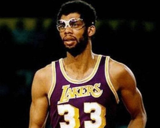 nba连续得分上双_NBA历史得分上双记录_杜兰特连续得分上双场数