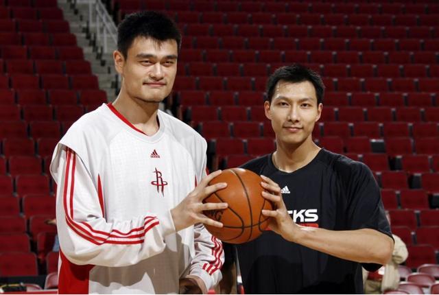 姚明身高遗传因素_姚明身高在nba_姚明父母篮球背景