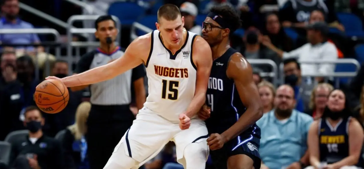 NBA收入最高的球员_2023-24赛季NBA球员收入排名_nba球星的年薪