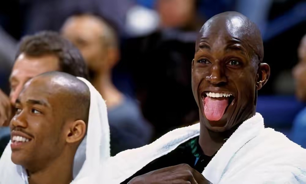 马布里加内特职业生涯对比_nba kg_马布里KG名人赛