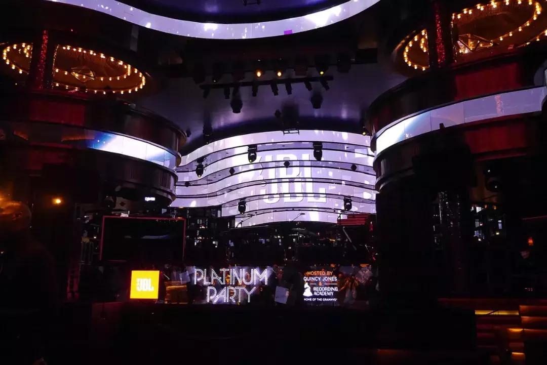 Quincy Jones JBL FEST拉斯维加斯白金派对昆西琼斯无线蓝牙耳机Q系列_bt nba