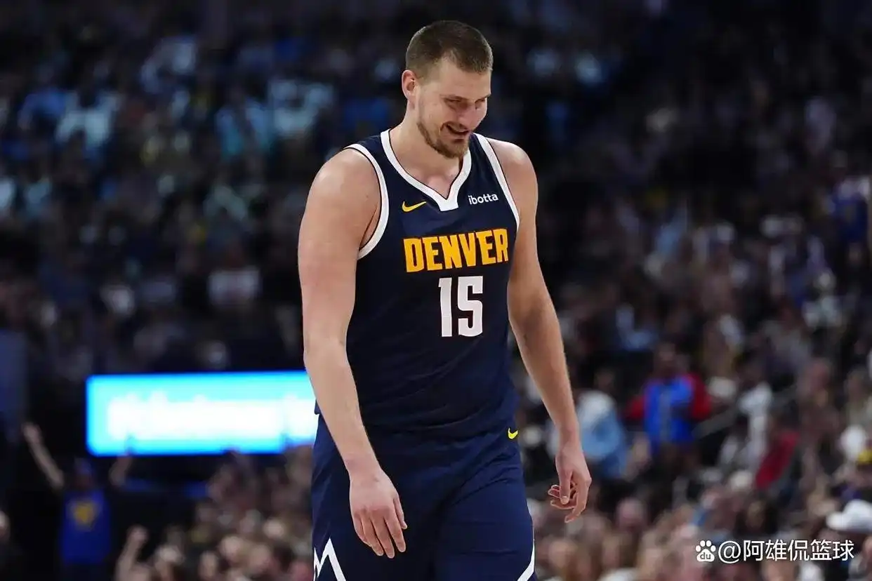 NBA2025-26赛季年薪最高球员_nba球星的年薪_现役球员最高薪合同分析