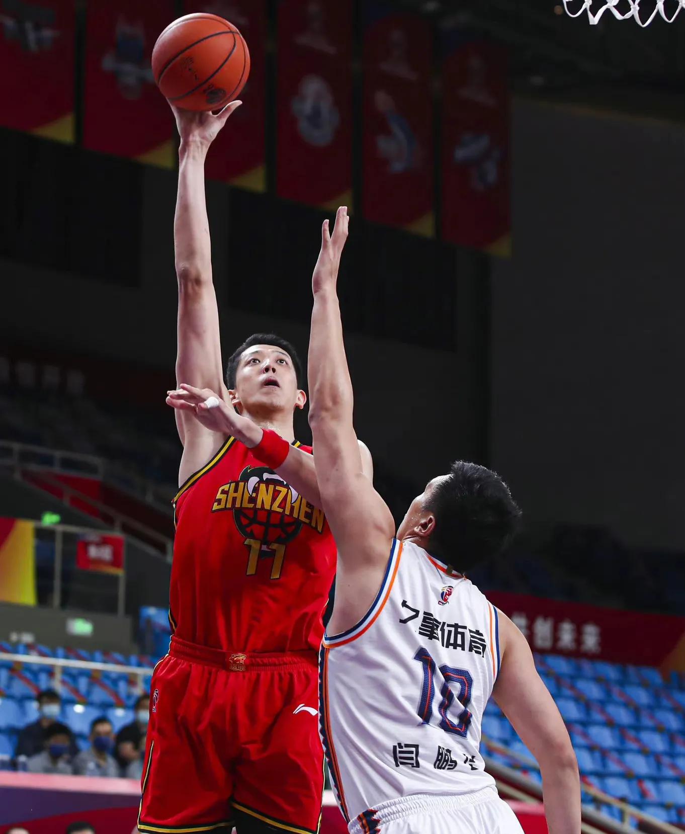 CBA积分榜排名_现在cba排名_CBA常规赛战果分析