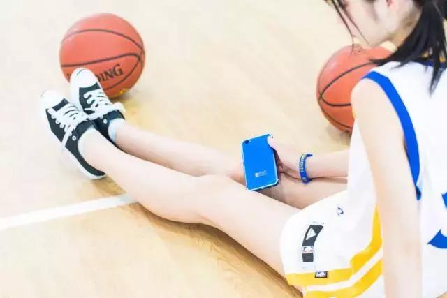 Xplay6库里定制版对比_x9 nba_vivo X9 NBA定制版