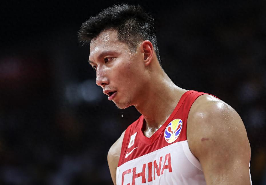 易建联告别篮坛回顾传奇生涯NBA 5年他究竟拿了多少分