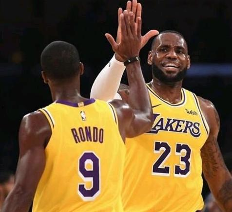nba手掌大小_:NBA球星手掌大小_莱昂纳德手掌尺寸