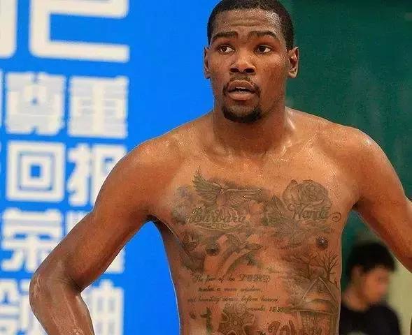 没有纹身的NBA球星_NBA球员纹身排名_没有纹身的nba球员