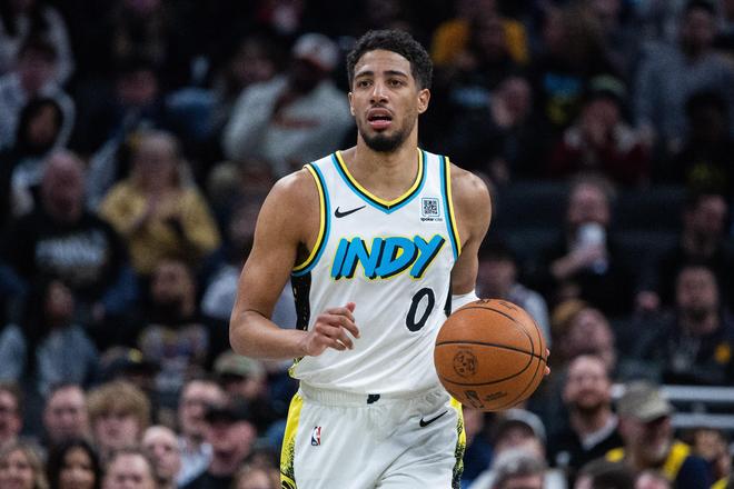 NBA现役球员年龄分组最佳球员_nba最佳阵容评选方法_现役球员年龄段最佳球员评选