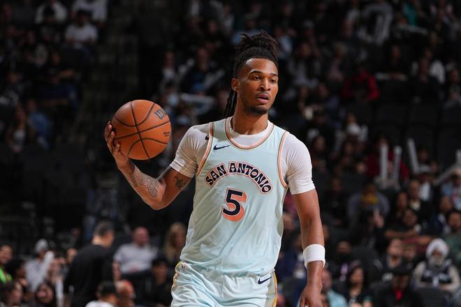 现役球员年龄段最佳球员评选_nba最佳阵容评选方法_NBA现役球员年龄分组最佳球员