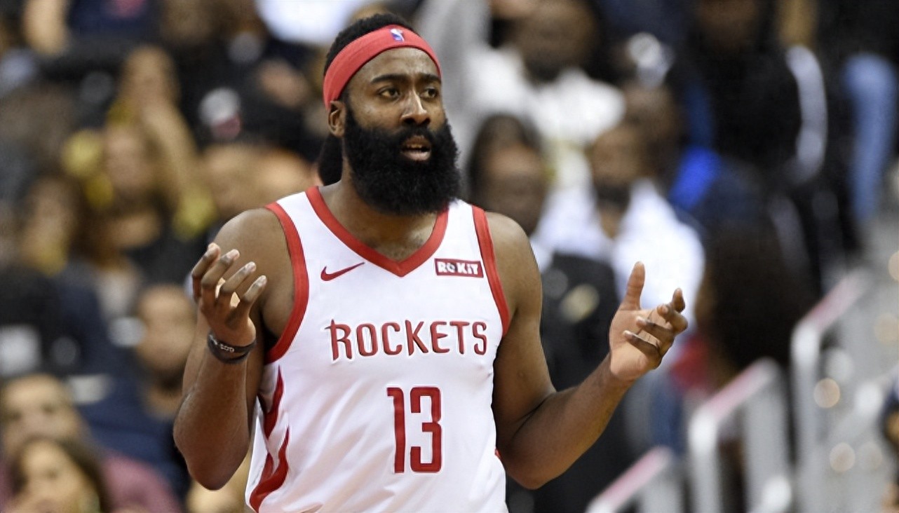 NBA发带常见却非人人适配姚明、戴维斯戴后效果一言难尽