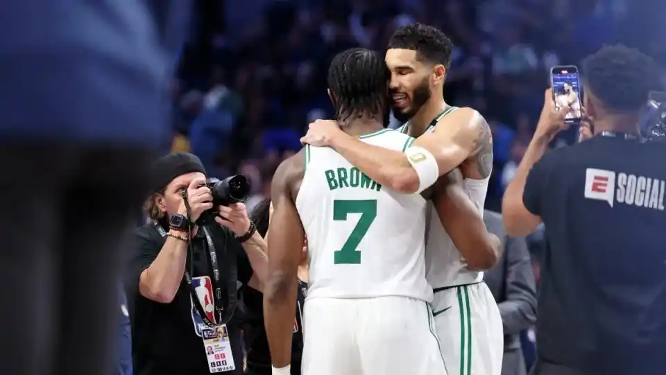 G4总决赛NBA_NBA总决赛G4 独行侠 凯尔特人