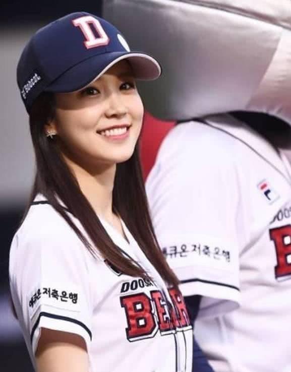 世界杯最美_俄罗斯世界杯美女_世界杯最养眼美女