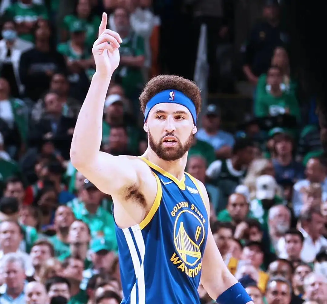 NBA 单节得分纪录克莱·汤普森 37 分与凯文·乐福 34 分的震撼时刻