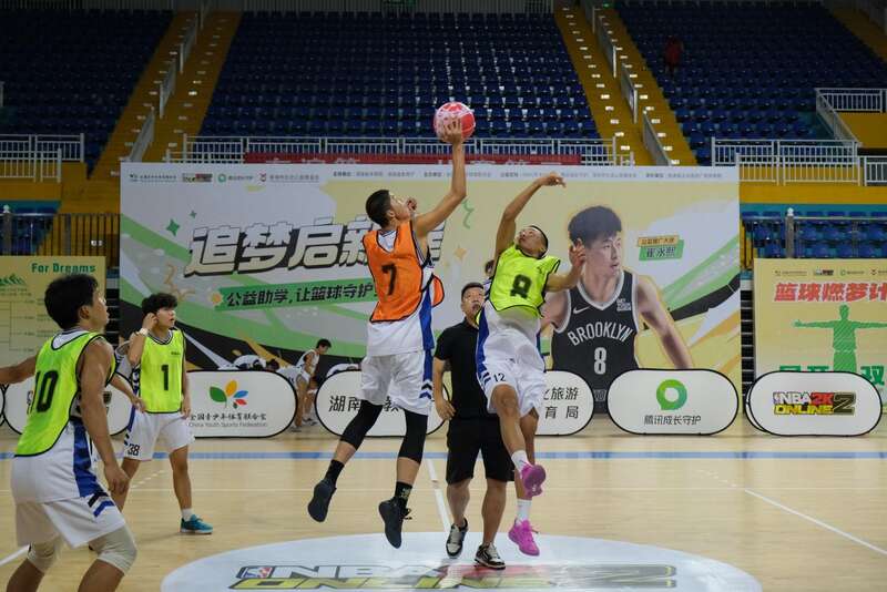 乡村体育燃梦计划 篮球公益训练营 数字化体育青训_nba2k02