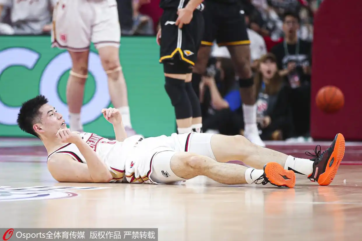 辽宁对浙江cba_浙江稠州男篮 总决赛 辽宁男篮