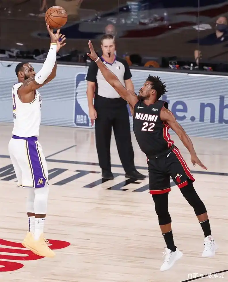 nba三分榜最新排名_近十年NBA季后赛三分球命中数排行榜_库里克莱汤普森季后赛三分球数据