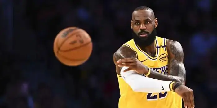 NBA卢卡东契奇球衣销量_2024-25赛季球衣销售排行榜_nba球衣销售排行榜