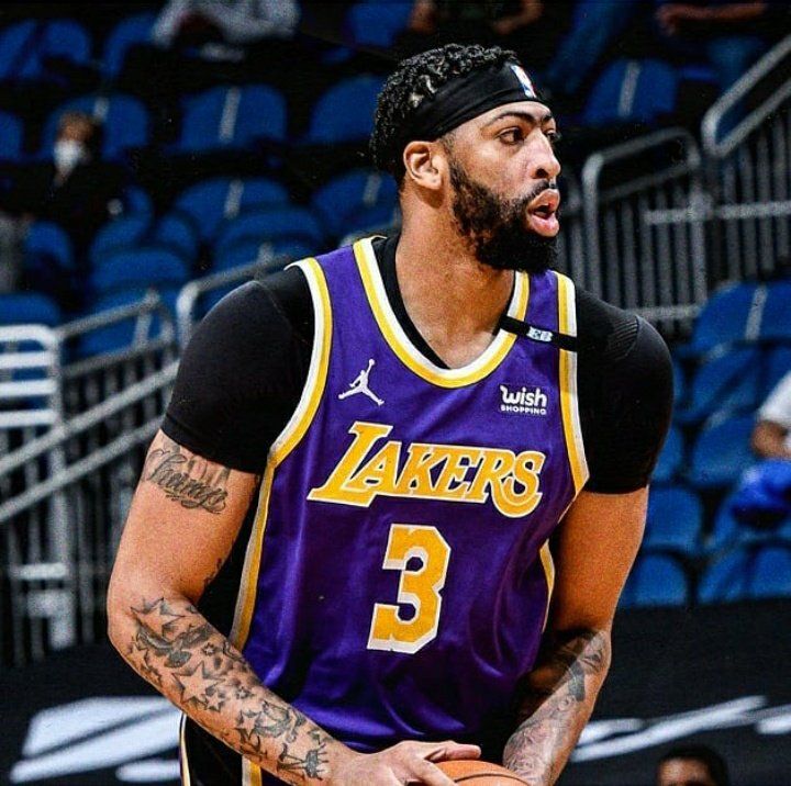 nba现役十大球星_现役球员实力分析_NBA现役十大球星排名