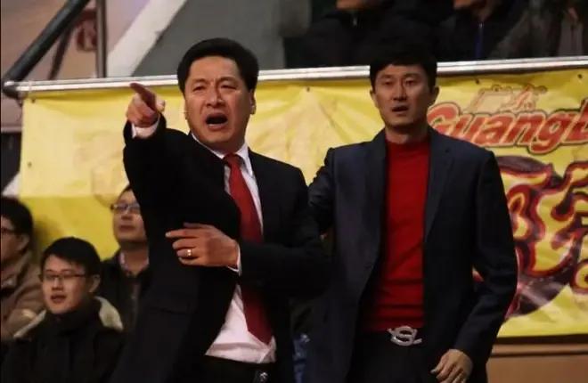 李春江不再担任广厦主帅_李春江执教风格分析_cba广厦李春江